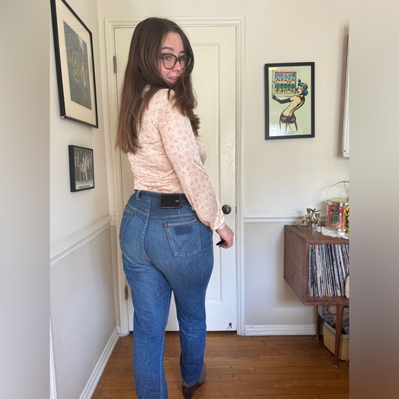 70s Vintage Halston Sleeping Kitties Novelty Print Blouse - Picture 3 of 7